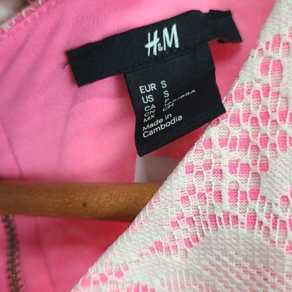 H&M Floral Pink Lace Mini Sleeveless Dress Size Small - Picture 3 of 6